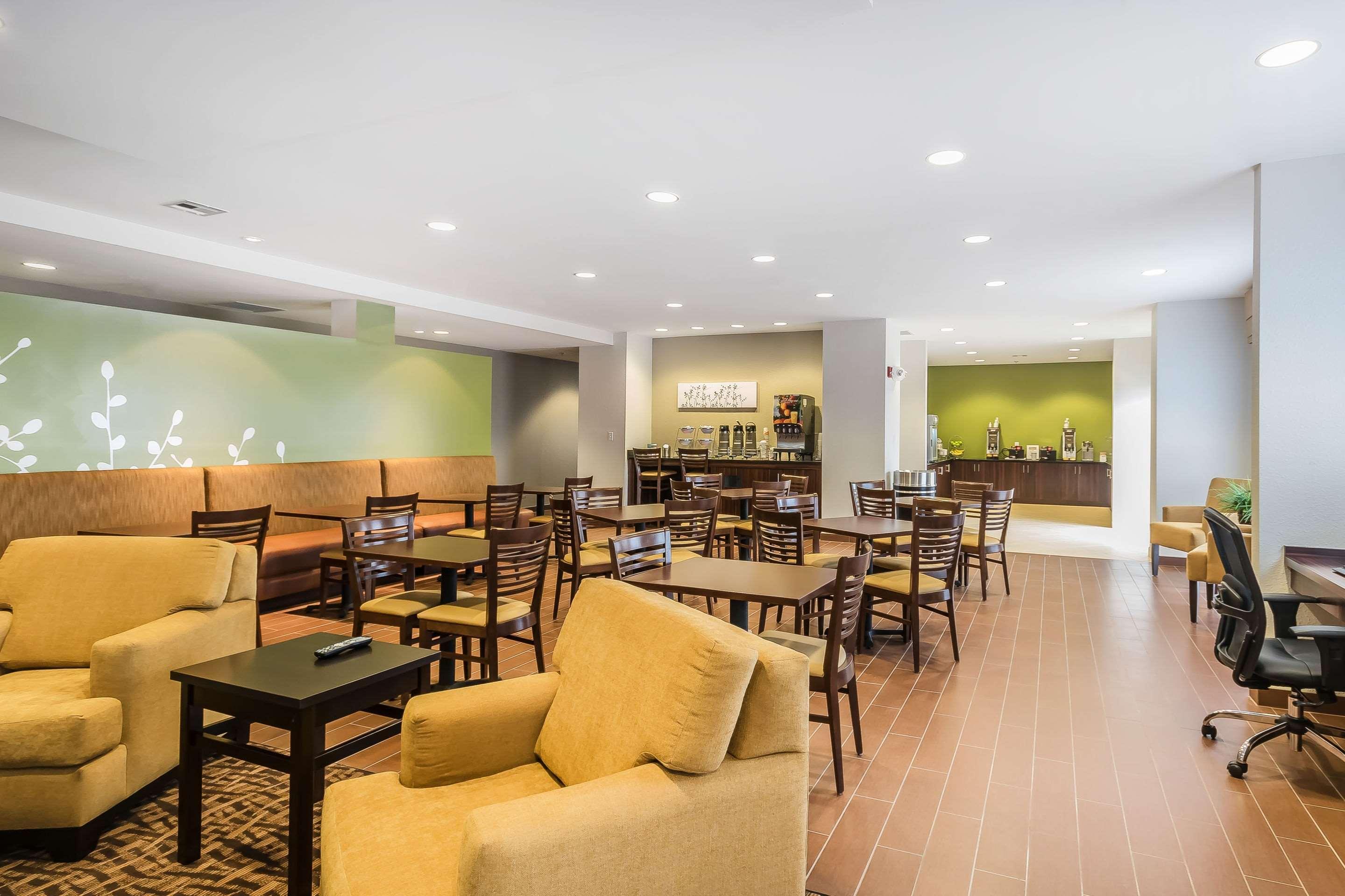 Sleep Inn & Suites Columbia Exterior photo
